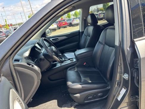 Used 2019 Nissan Pathfinder SL AWD/4WD image 11