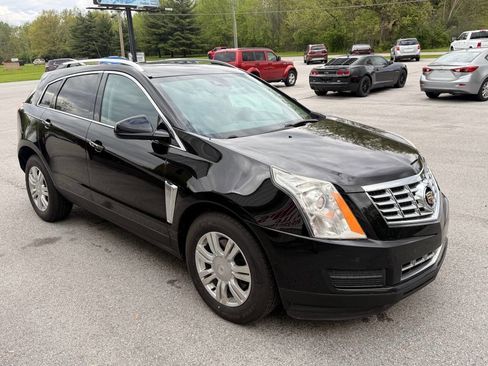 Used 2015 Cadillac SRX Luxury w/ Driver Awareness Package AWD/4WD image 4