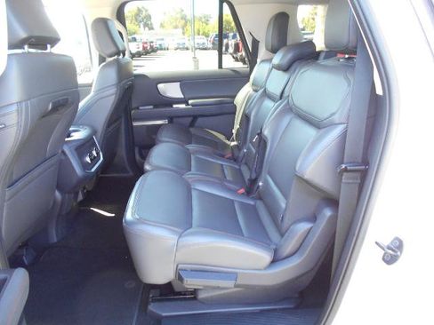 Certified 2025 Ford Expedition Max Active RWD image 9