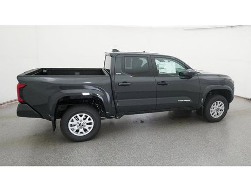 New 2025 Toyota Tacoma SR5 image 10