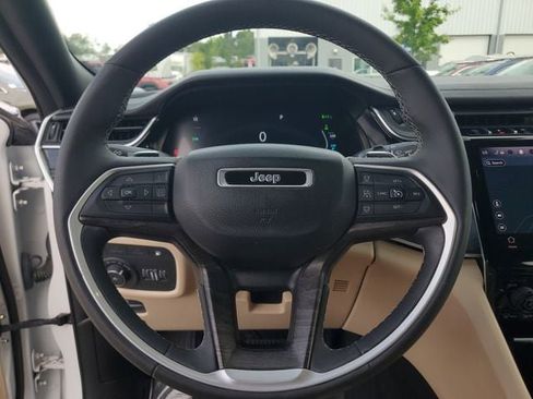 Certified 2022 Jeep Grand Cherokee Limited 4xe AWD/4WD image 25