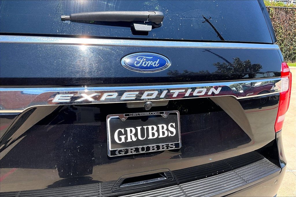 Used 2020 Ford Expedition XLT w/ Equipment Group 202A RWD image 44