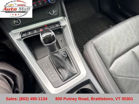 Used 2021 Audi Q3 2.0T Premium w/ Convenience Package AWD/4WD image 24
