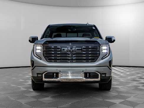 Used 2026 GMC Sierra 1500 Denali Ultimate AWD/4WD image 5