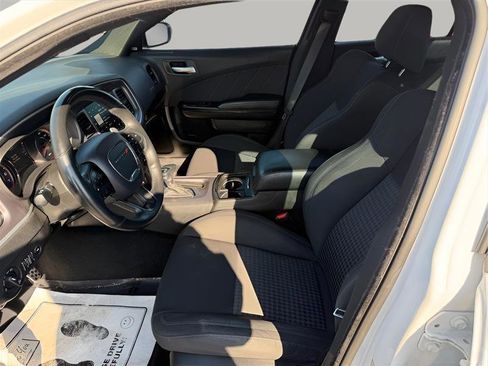 Used 2019 Dodge Charger GT w/ Blacktop Package image 15