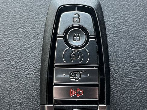 New 2025 Ford Explorer ST-Line w/ Premium Package image 20