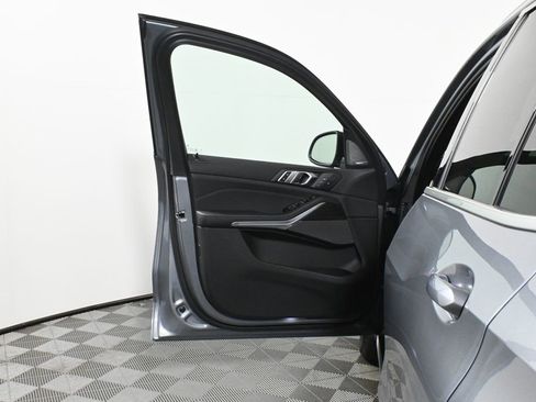 New 2026 BMW X5 xDrive40i AWD/4WD image 29