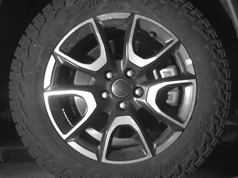 Used 2025 Jeep Compass Trailhawk image 13