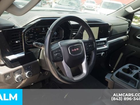 Used 2025 GMC Sierra 1500 SLT RWD image 5