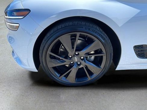 Used 2023 Genesis G70 2.0T w/ Sport Prestige Package image 10