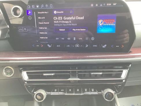 New 2026 Chevrolet Traverse Z71 w/ Driver Confidence Package image 41