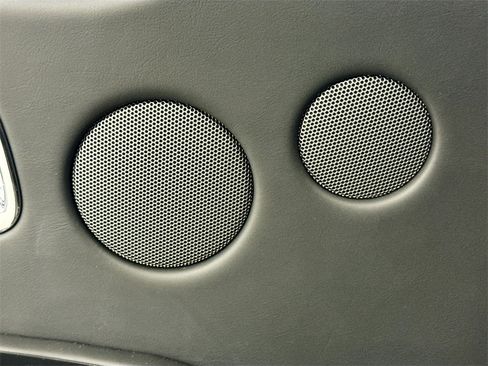 Used 2022 Rolls-Royce Ghost image 19