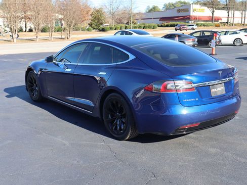 Used 2017 Tesla Model S 90D image 10
