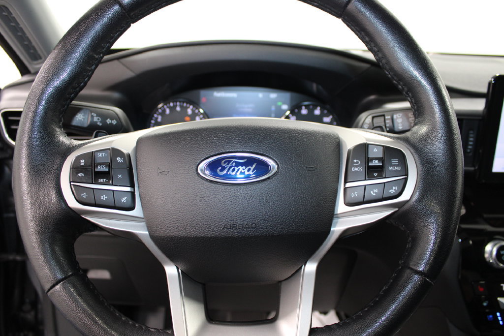 Used 2021 Ford Explorer Limited w/ Hybrid Equipment Group 310A AWD/4WD image 28