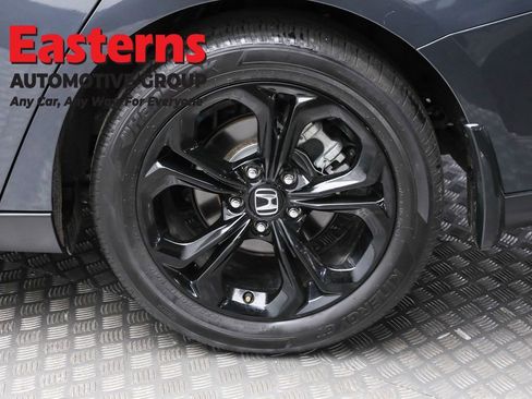 Used 2025 Honda Accord SE image 8