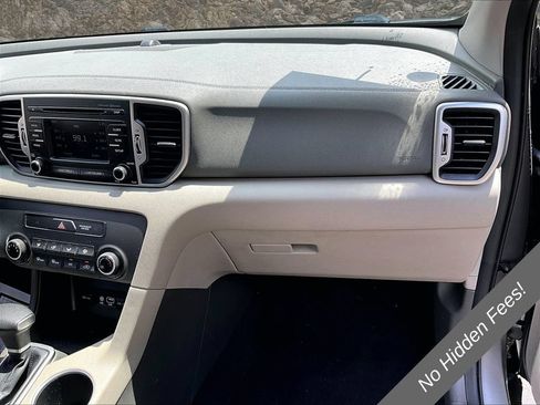 Used 2018 Kia Sportage LX FWD image 12