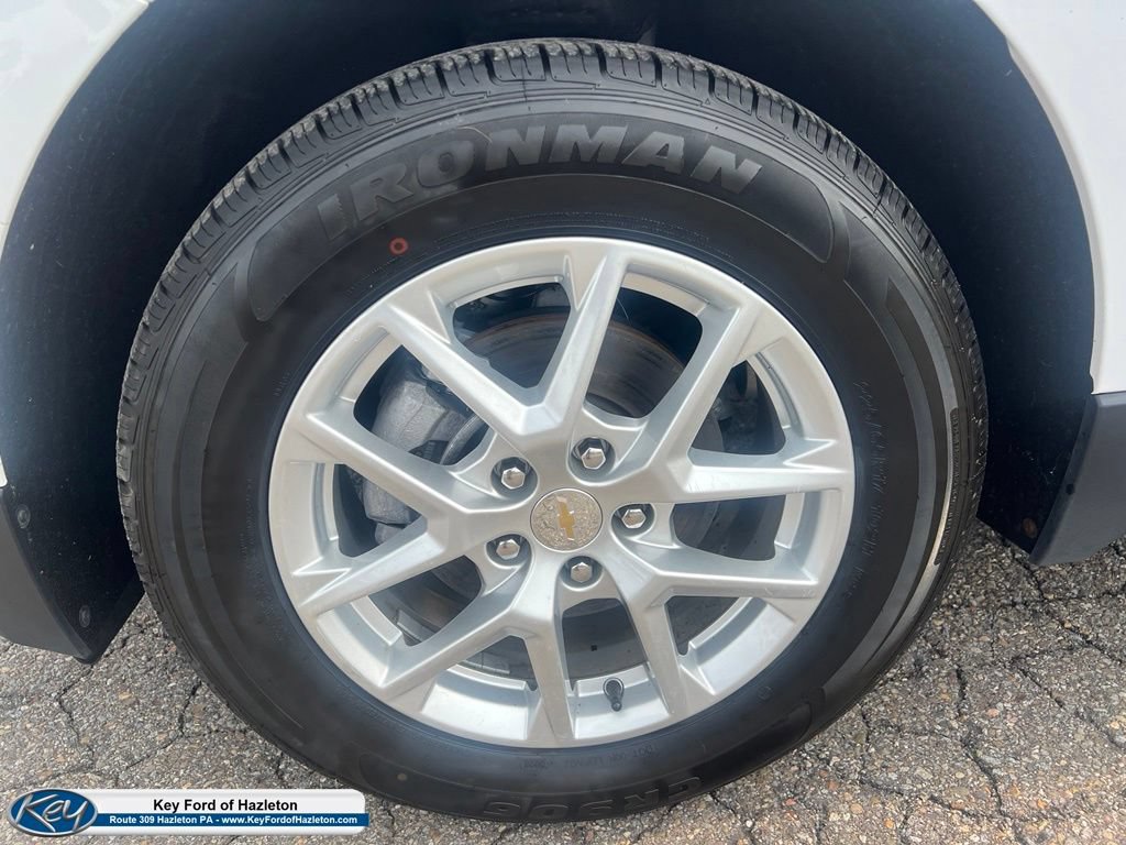 Used 2024 Chevrolet Equinox LT AWD/4WD image 4