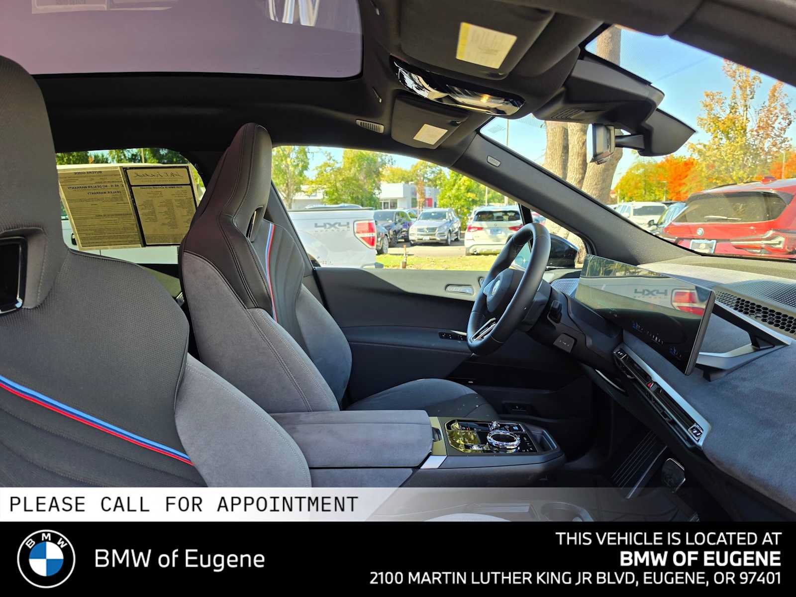 Used 2026 BMW iX xDrive45 w/ M Sport Package AWD/4WD image 11