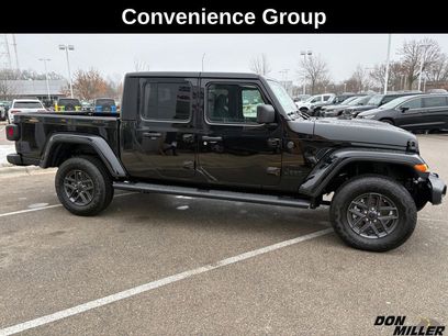 New 2026 Jeep Gladiator Sport