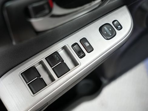 Used 2014 Toyota Camry SE FWD image 45
