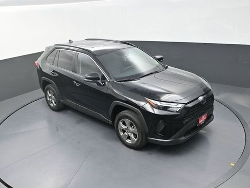 Used 2024 Toyota RAV4 XLE image 27