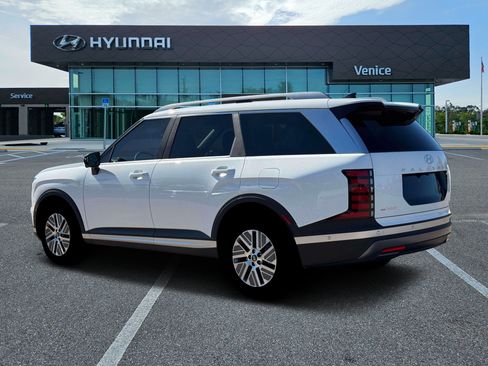 New 2026 Hyundai Palisade SEL Premium w/ Tow & Go Package FWD image 4