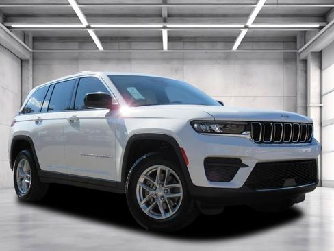 New 2025 Jeep Grand Cherokee Laredo X w/ Luxury Tech Group I image 1