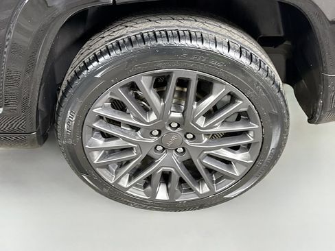 Used 2022 Jeep Compass High Altitude AWD/4WD image 34