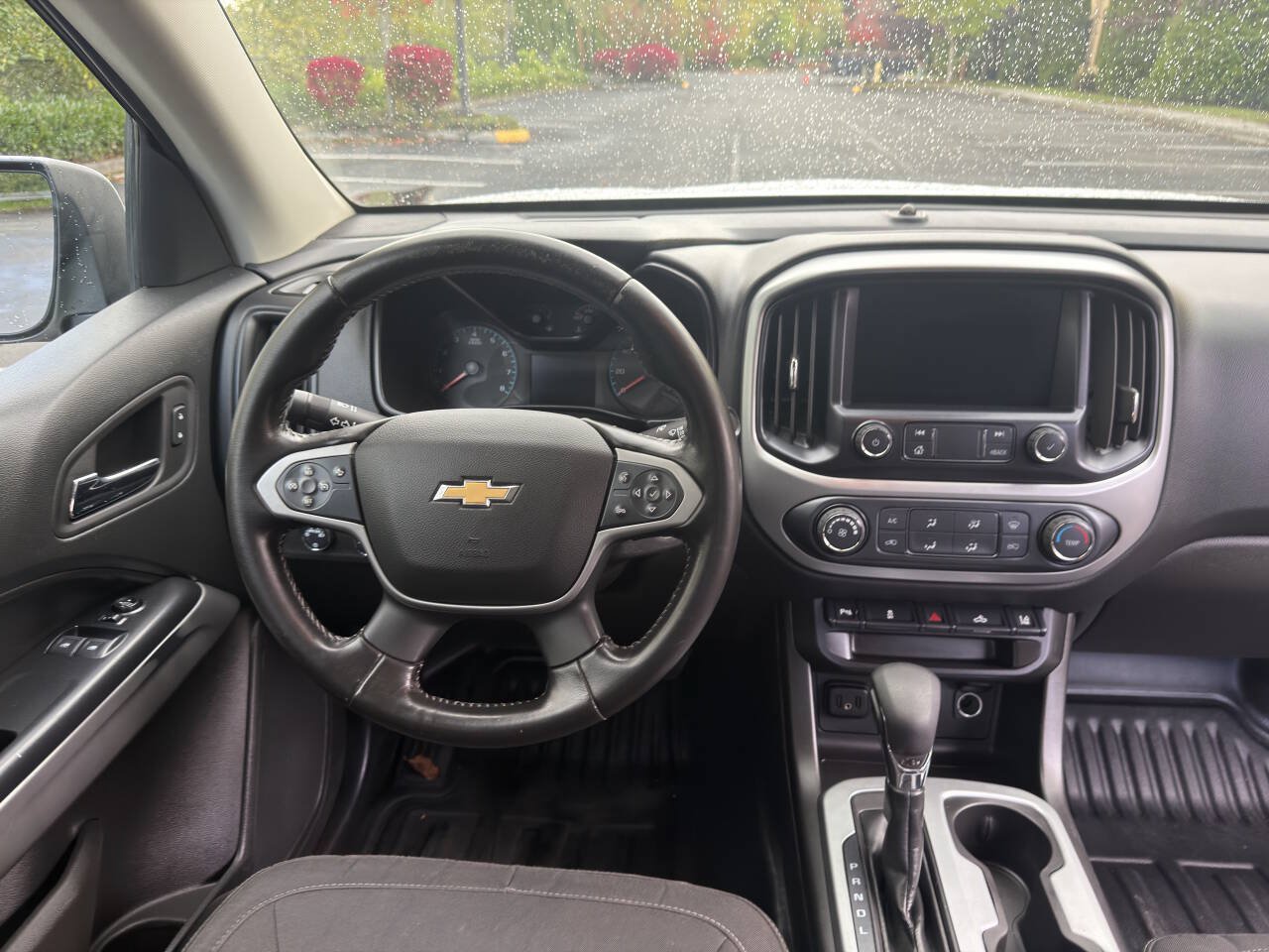 Used 2022 Chevrolet Colorado LT w/ Fleet Safety Package AWD/4WD image 17