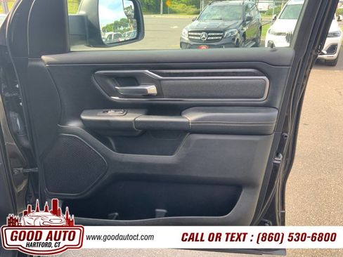 Used 2019 RAM 1500 Big Horn AWD/4WD image 12