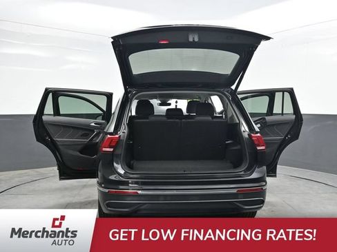 Used 2024 Volkswagen Tiguan SE FWD image 50