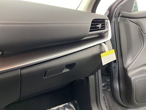 New 2026 Nissan Rogue SV image 38