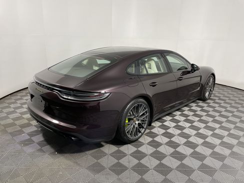 Certified 2023 Porsche Panamera 4 Platinum Edition w/ Assistance Package image 7
