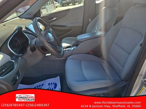 Used 2018 Chevrolet Malibu LT w/ Sport Package image 12