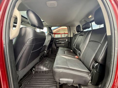 Used 2018 RAM 2500 Laramie w/ Sport Appearance Group AWD/4WD image 14
