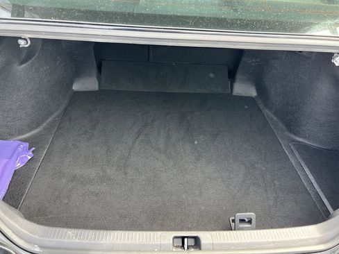 Used 2025 Toyota Camry LE image 33