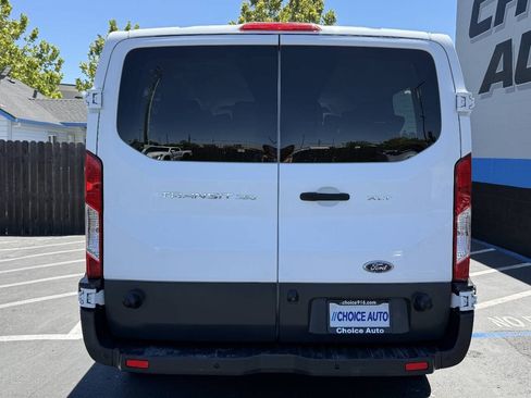 Used 2015 Ford Transit 350 XLT RWD image 5