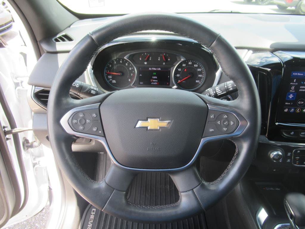 Certified 2023 Chevrolet Traverse LT FWD image 17