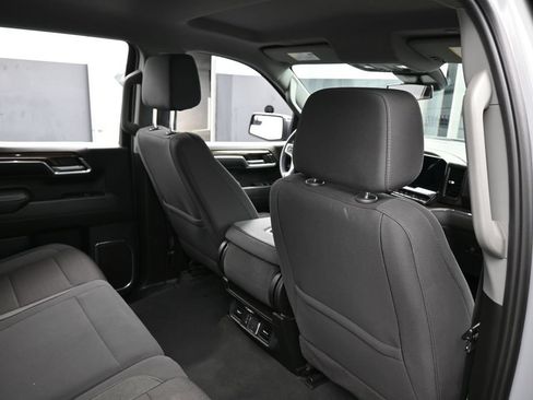 Used 2024 Chevrolet Silverado 1500 LT RWD image 42