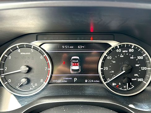 Used 2023 Nissan Rogue SV FWD image 26