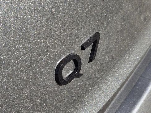 Used 2026 Audi Q7 3.0T Premium Plus AWD/4WD image 15