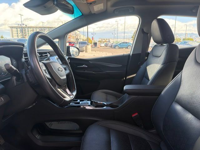 Used 2023 Chevrolet Bolt LT FWD image 19