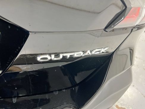 Used 2023 Subaru Outback Premium AWD/4WD image 25