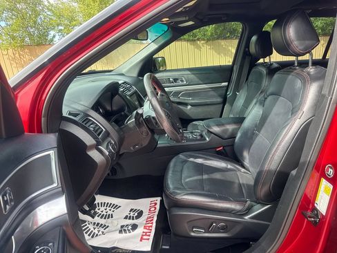 Used 2016 Ford Explorer Sport w/ Equipment Group 401A AWD/4WD image 11