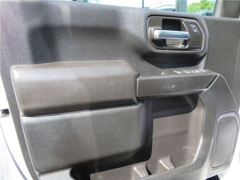 Used 2021 Chevrolet Silverado 2500 W/T w/ WT Convenience Package AWD/4WD image 12