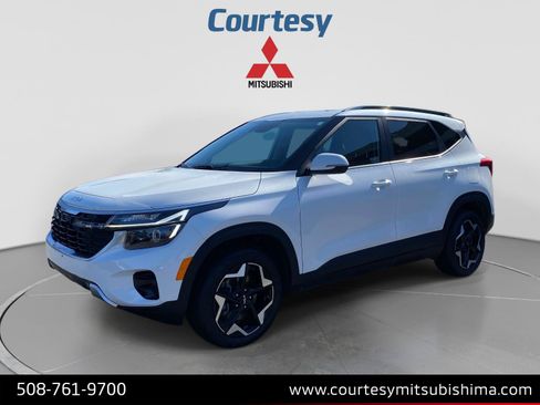 Used 2024 Kia Seltos EX AWD/4WD image 1