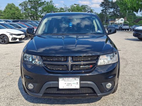 Used 2019 Dodge Journey SE w/ Premium Group FWD image 8