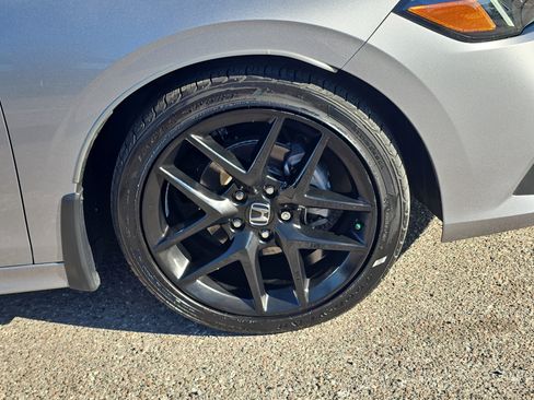 Used 2022 Honda Civic Sport image 31