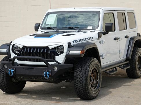 Used 2022 Jeep Wrangler Unlimited Rubicon 4xe w/ Cold Weather Group AWD/4WD image 52
