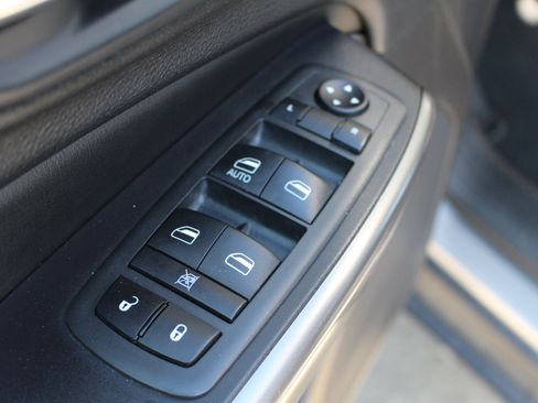 Used 2020 Jeep Cherokee Latitude image 13